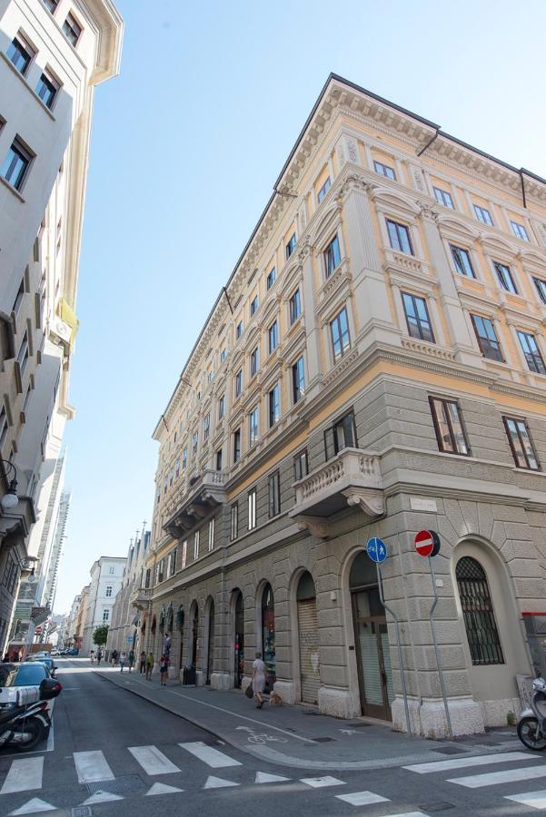 Dada Aparthotel Trieste Ngoại thất bức ảnh